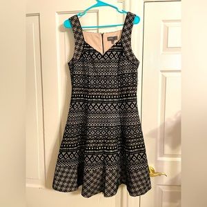 DONNA RICCO Printed Fit and Flair Dress Sz 12